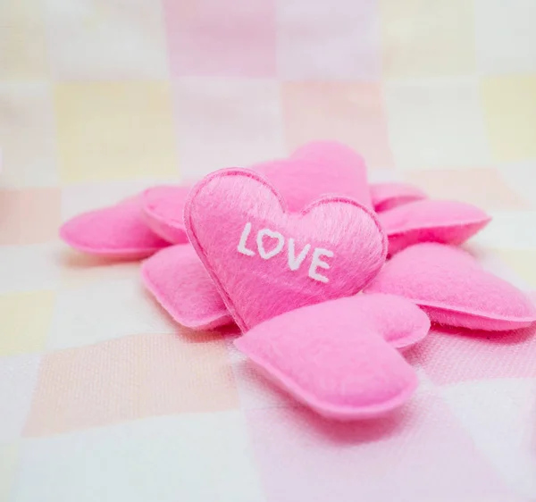 Pastelowy różowy serce na słodkiej miłości — Zdjęcie stockowe