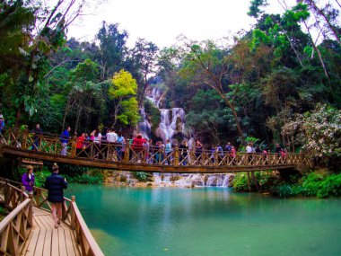Luang Prabang, Kuzey Laos yakınlarındaki Kuang Si Şelalesi: Şubat 