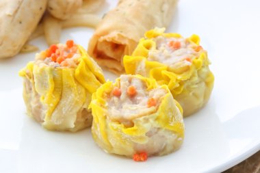 Taze DIMS toplamı hamur tatlısı