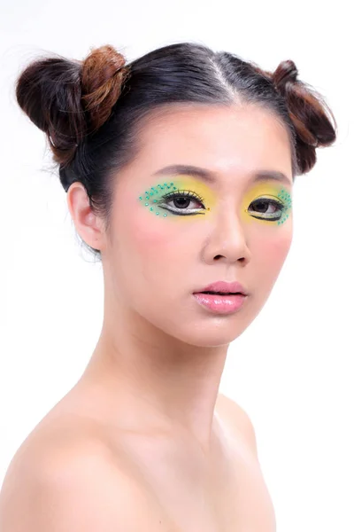 Asiatisk kvinna mode makeutu — Stockfoto