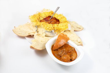 Köri tavuk Buhar topuz