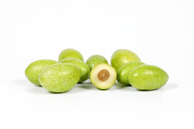 Yeşil küçük olive