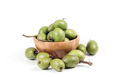 Ham taze yeşil zeytin