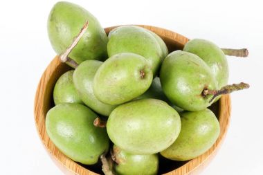 Ham taze yeşil zeytin