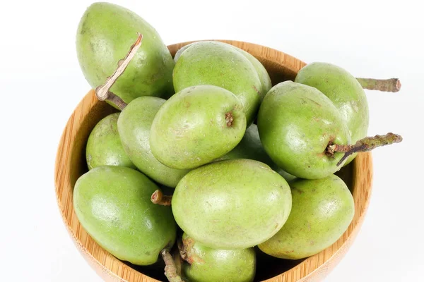 Ham taze yeşil zeytin