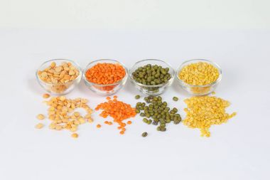 Masur Moong mung önyükleme chana nohut bezelye sarı kırmızı yeşil dal