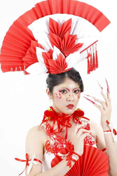 Young beautiful woman in Chinese Cheongsam modern makeup high fa — 스톡 사진