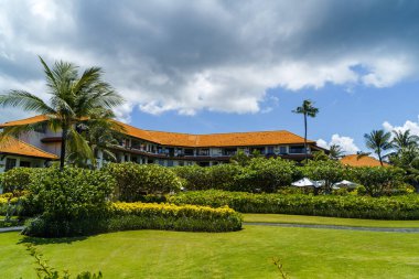 Tropikal villa bahçe manzarası. Bali Endonezya