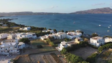 4k, Yunan adaları Milos insansız hava aracı resimleri, arter görüntüsü