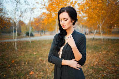 Sonbahar Park sevimli esmer