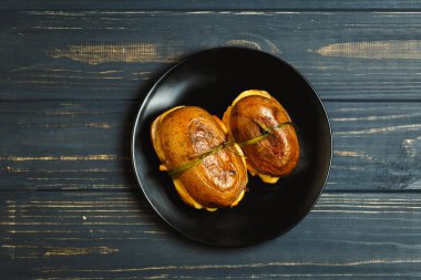 Kırsal tarzda kavrulmuş patates