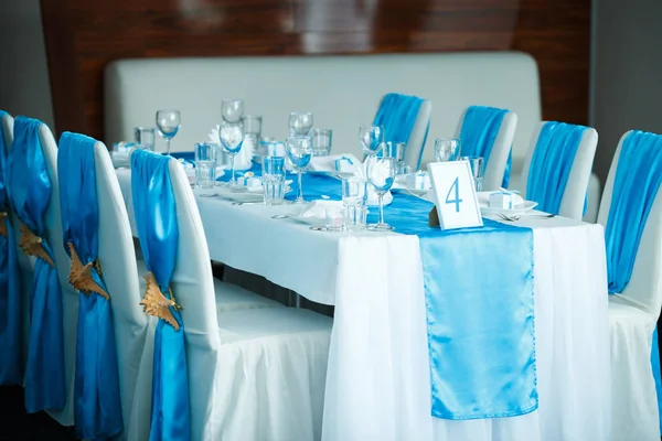 Casamento em estilo náutico com as notas azuis — Fotografia de Stock