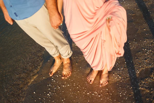 Τα πόδια στην παραλία. Σπα περιποίησης ποδιών. — Φωτογραφία Αρχείου