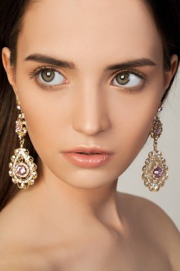 temiz cilt yüz kız güzellik makyaj