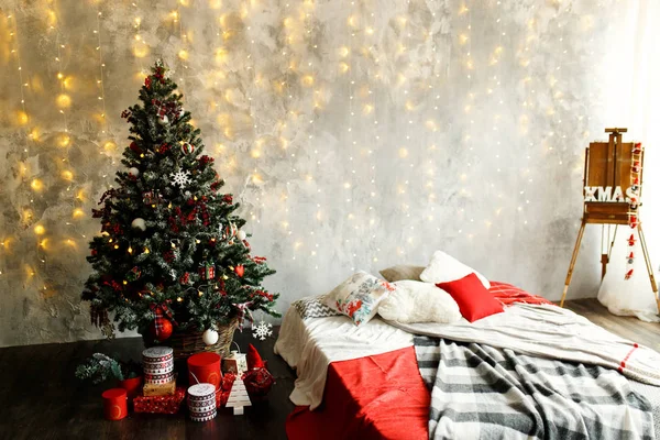 Interior room decorated in Christmas style — Stock Photo, Image