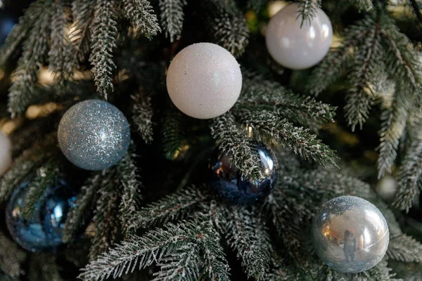 Details und Objekte einer schönen weihnachtlichen Einrichtung — Stockfoto