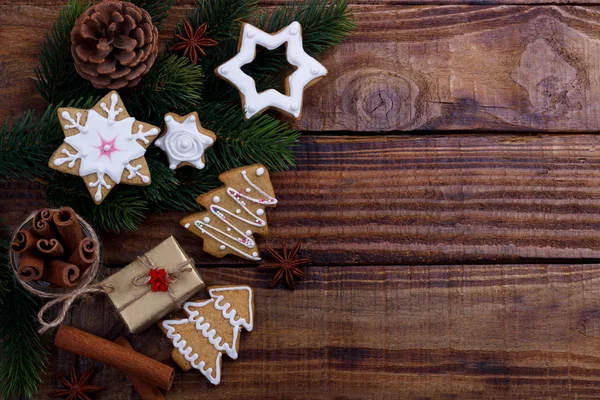 Рождественский фон с печеньем — стоковое фото