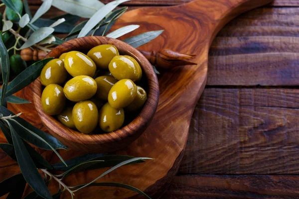 Olives vertes et noires — Photo