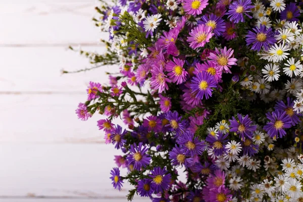 Ramillete de flores de colores — Foto de Stock