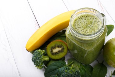 Yeşil Detoks güler yüzlü