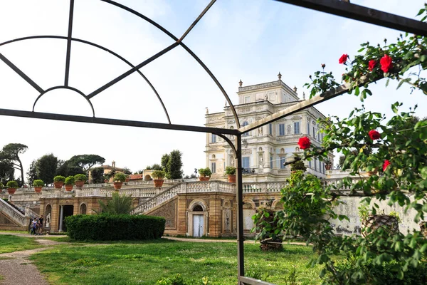 Villa Doria Pamphili en la Via Aurelia Antica, Roma, Italia —  Fotos de Stock