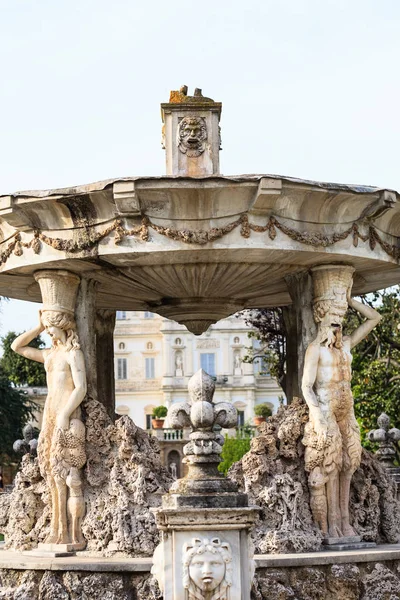 Fragmento de Fontain Bernini nombrado Cochlea en Villa Doria Pamphili —  Fotos de Stock