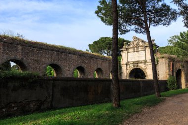 Antik Roma Aurelia Antica sokak etrafına Aurelian duvar parçası