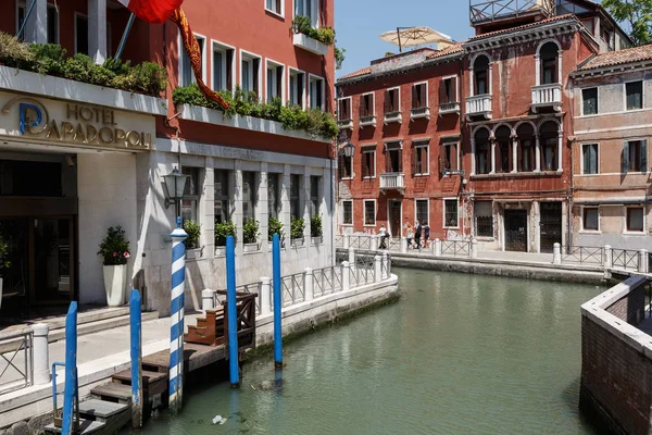 Facade of 4 stars Hotel Papadopoli in Venice, Italy, Europe — Stock Photo, Image