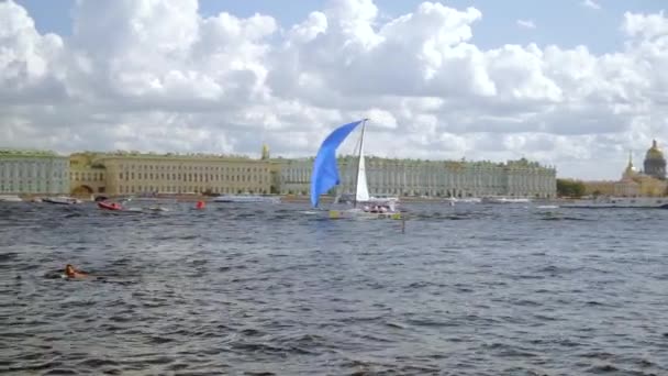 Mezinárodní liga jachtařů, jachtařská soutěž v Petrohradě — Stock video