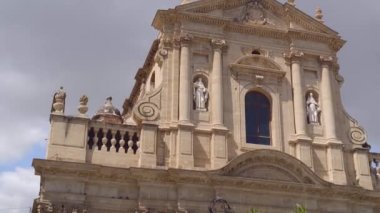 Palermo 'daki Santa Teresa alla Kalsa barok kilisesi, 1686-1700 yılları arasında inşa edildi.