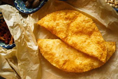 baharatlar ile cheburek