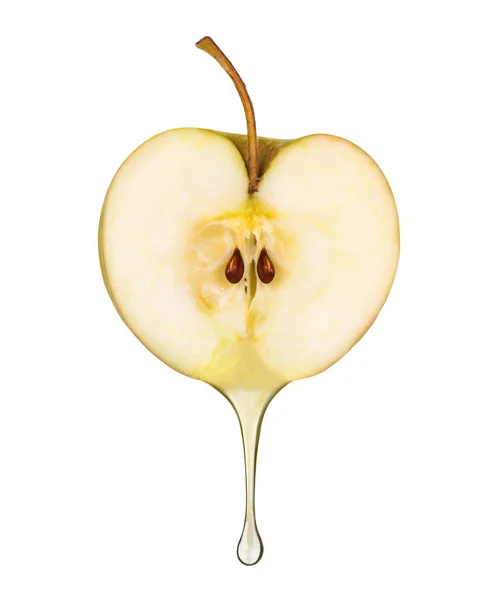El jugo en forma de la gota que fluye de la manzana fresca a la espalda blanca —  Fotos de Stock