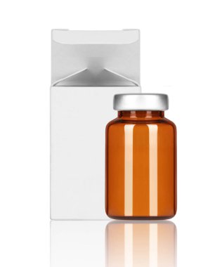 Kağıt kutusu beyaz arka plan üzerinde tıbbi cam şişe 