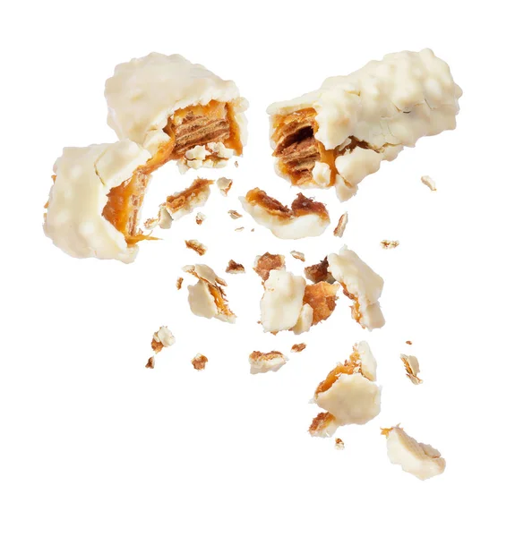 Waffel Milchschokolade mit Nüssen in zwei Teile zerbrochen — Stockfoto