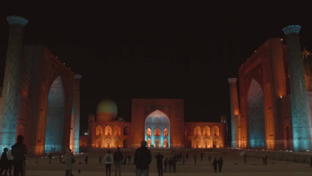 Mesquita, show de luz, noite Ásia . — Vídeo de Stock