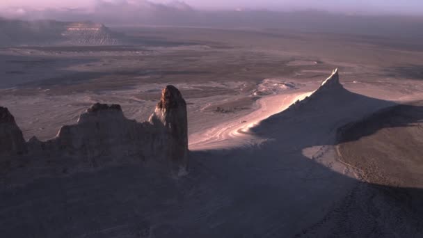 Der Boden der uralten ausgetrockneten tethys Ozeanreste der Salzberge — Stockvideo