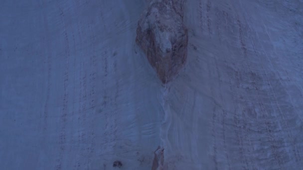 El fondo del antiguo océano seco de Tetis permanece de las montañas de sal — Vídeos de Stock