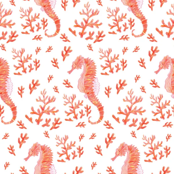 Açık kızıl deniz yazı deniz sakinlerinin görüntüsüyle kusursuz desenli: Deniz atı ve mercan. El çizimi. Beyaz bir arkaplanda izole edilmiş.