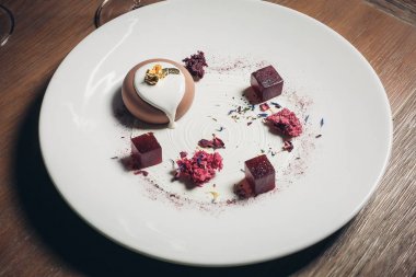 Petit pastamız tatlı