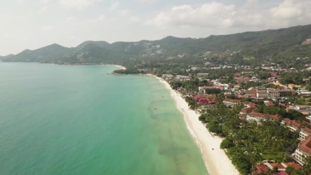 Island Koh Larn Chaweng Beach Drone Slide Left — Stock Video