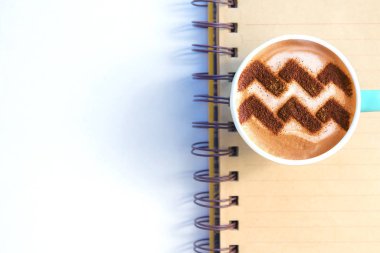 latte veya cappuccino kahve