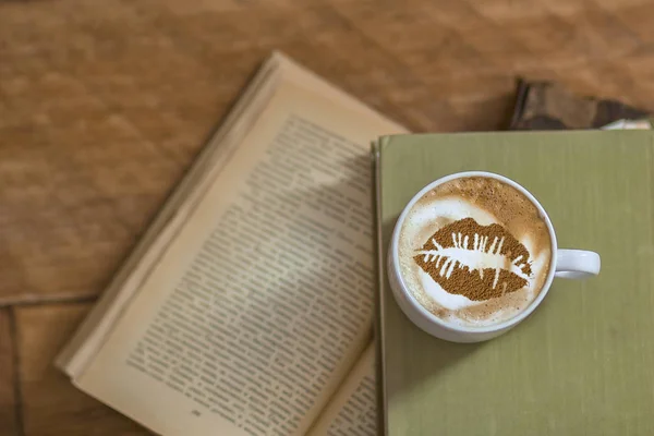 Top View Hot Coffee Lips Cappuccino Latte Art — Stock Photo, Image