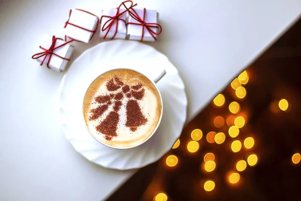 Widok Góry Gorącej Kawy Cappuccino Sztuki Latte Kieliszku Ceramicznym — Zdjęcie stockowe