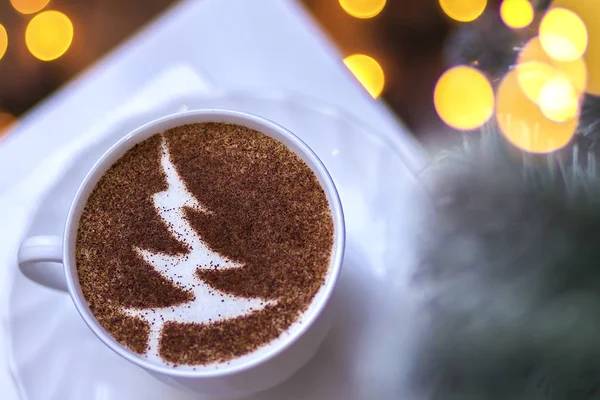 Choinka Rysunek Latte Art Filiżanka Kawy — Zdjęcie stockowe