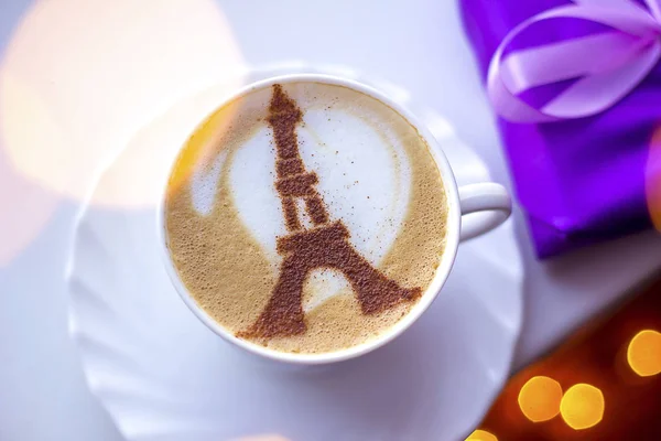 Coffee Cappuccino White Cup Cinnamon Eiffel Tower Pattern White Foam — Stock Photo, Image