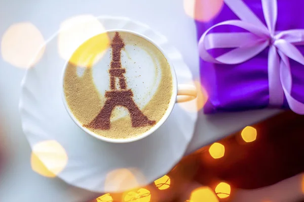 Coffee Cappuccino White Cup Cinnamon Eiffel Tower Pattern White Foam — Stock Photo, Image