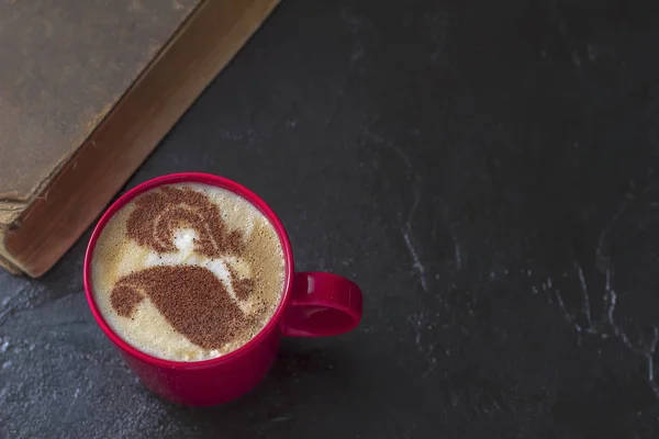 Gorąca Kawa Cappuccino Latte Art Ceramicznej Filiżance — Zdjęcie stockowe