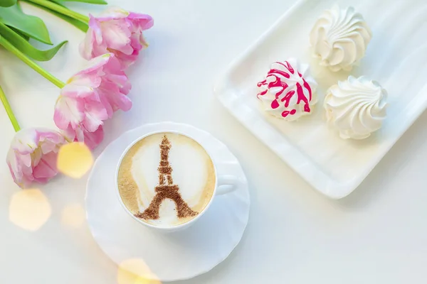 Coffee Cappuccino White Cup Cinnamon Eiffel Tower Pattern White Foam — Stock Photo, Image