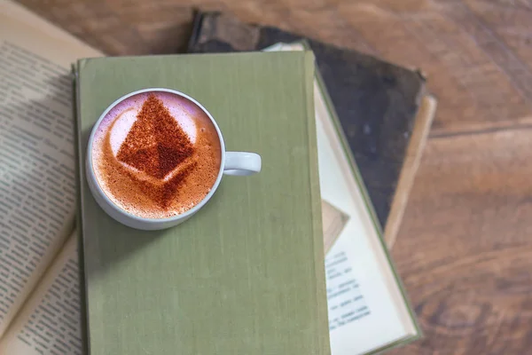 Tasse Latte Oder Cappuccino Mit Buch Café — Stockfoto