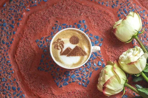 Hot Cappuccino Coffee Egypt Pyramids Latte Art White Cup — Stock Photo, Image